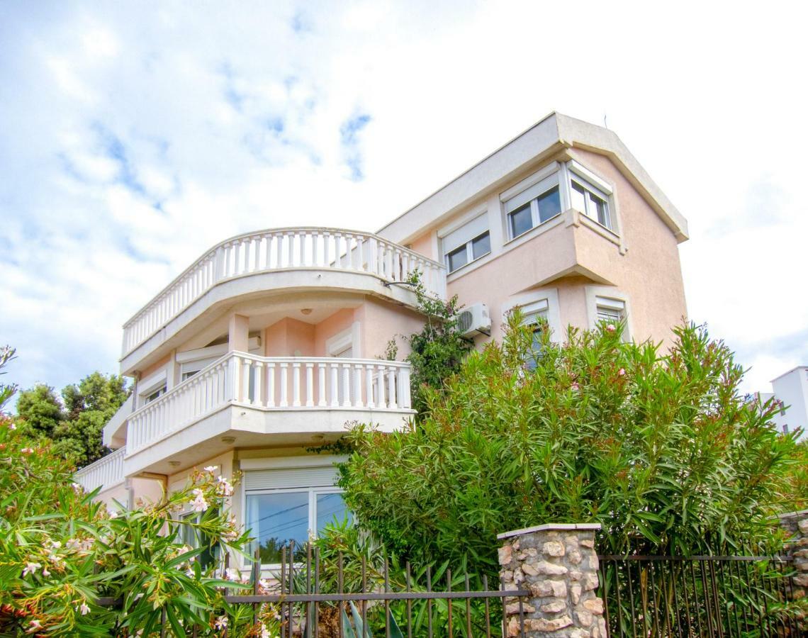 Villa Rossa Utjeha Exterior photo